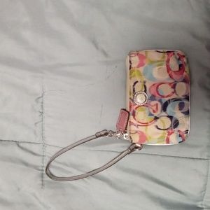 Vintage Coach Wristlet.   Perfect for Summer.